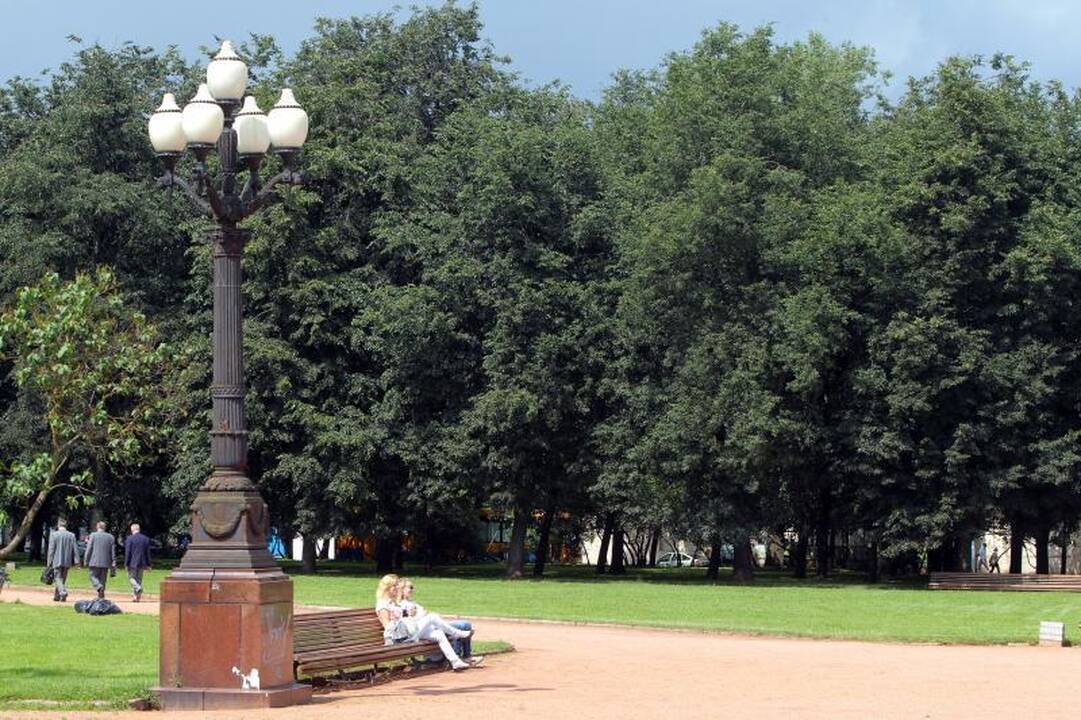 Atsinaujino Lukiškių aikštė