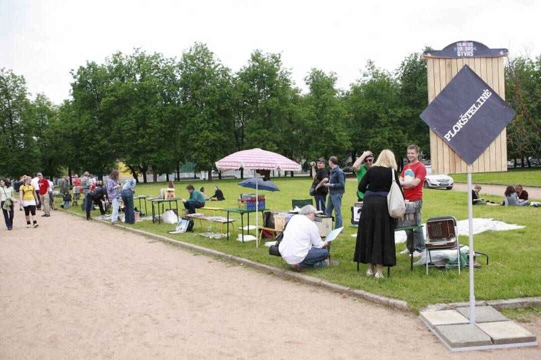 Brodo vaikai susirinko Lukiškių aikštėje