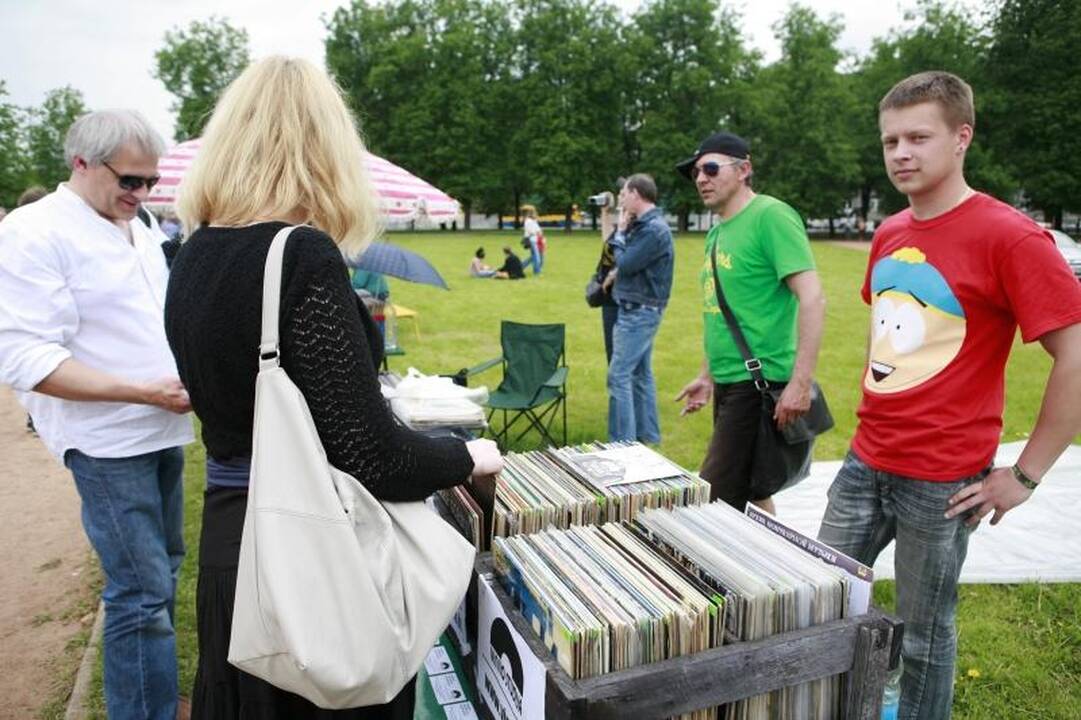 Brodo vaikai susirinko Lukiškių aikštėje