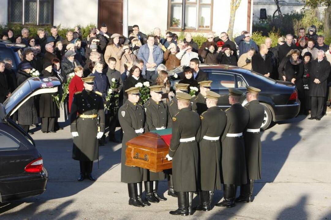 B.Lubys palaidotas pagal senas žemaičių tradicijas 
