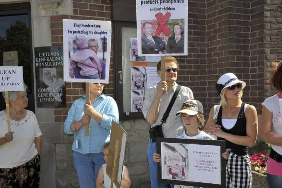D.Kedžio dukters palaikymo akcijos įvyko Bergene ir Toronte