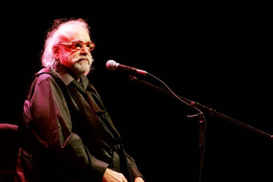 Demis Roussos privertė klaipėdiečius šokti sirtakį