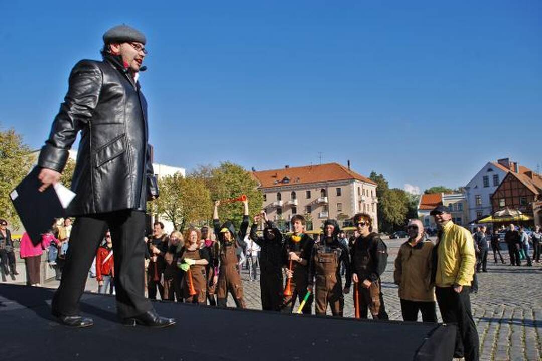 Rugsėjo 11-oji Klaipėdoje – su 5 metrų Frank' Einstainu