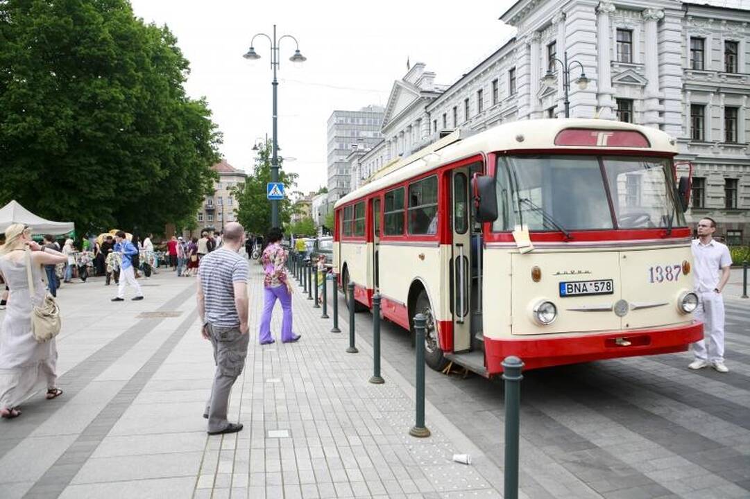 Brodo vaikai susirinko Lukiškių aikštėje