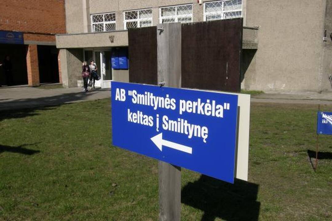 Traukinukas jau laukia Senosios perkėlos keleivių