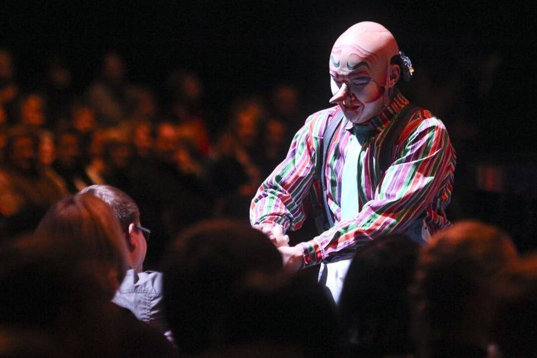 „Cirque du Soleil“ pasirodymą publika įvertino ovacijomis ir šūksniais