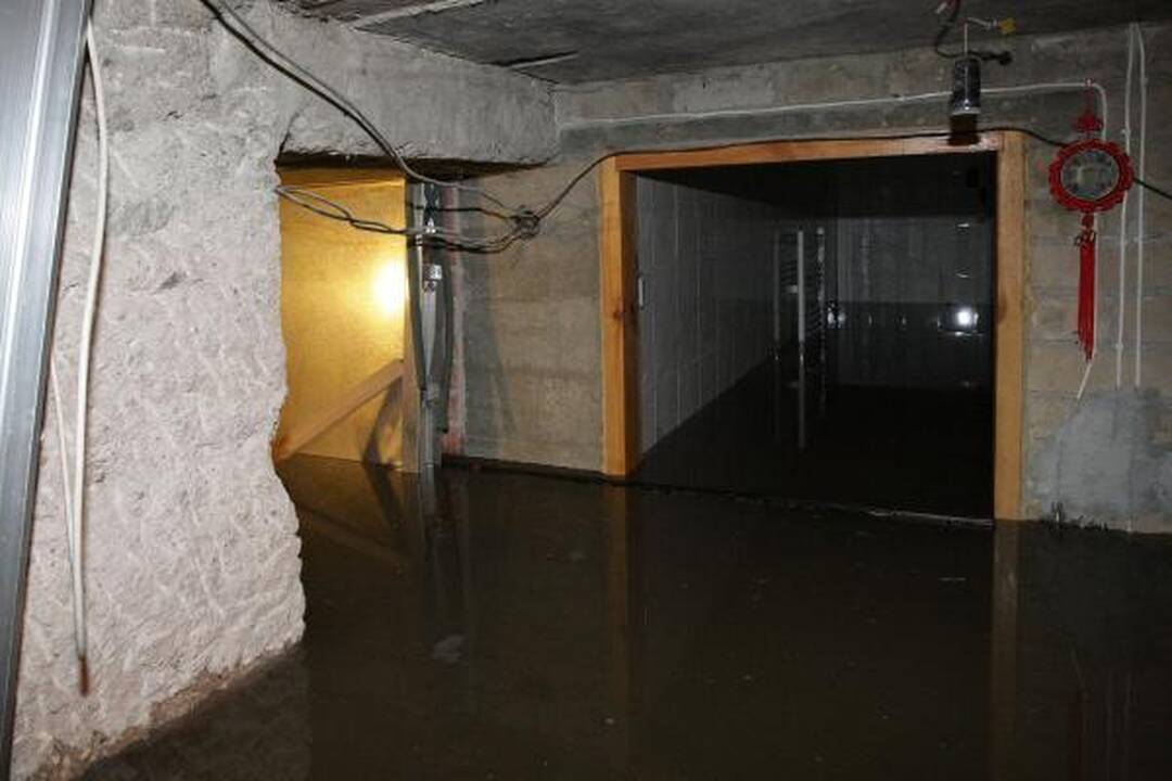 Potvynis Kaune ir rajone: gyventojai nespėjo išgelbėti net paso (papildyta)