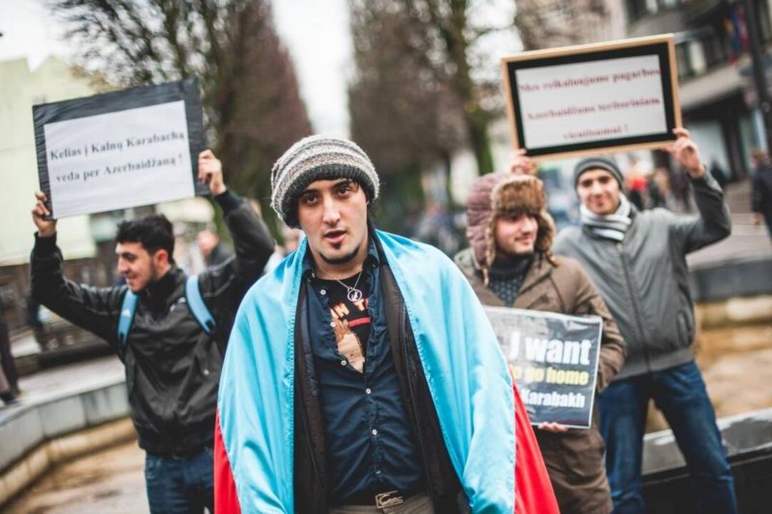 Kalnų Karabache apsilankęs teatras užsitraukė azerbaidžaniečių rūstybę