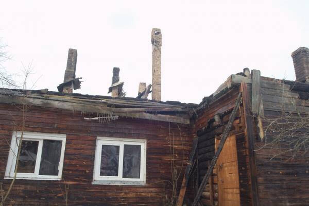 Prestižinėje Laurų gatvėje gaisras be pastogės paliko penkias šeimas