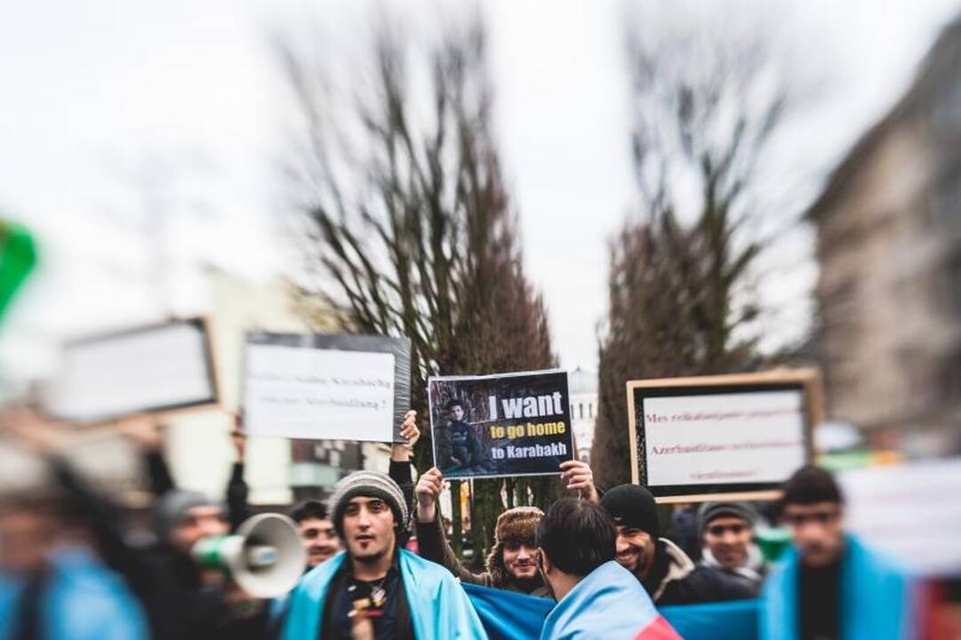 Kalnų Karabache apsilankęs teatras užsitraukė azerbaidžaniečių rūstybę