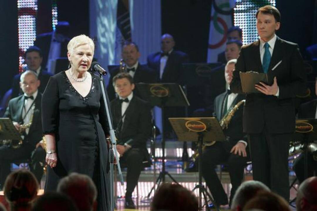 Šventinėje ceremonijoje S.Krupeckaitei įteiktas „Šaulys“