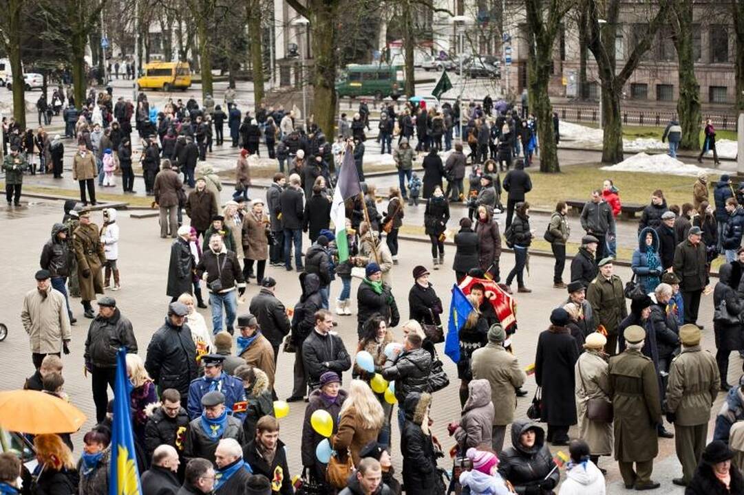 Kauniečiai gausiai rinkosi švęsti Nepriklausomybės dienos