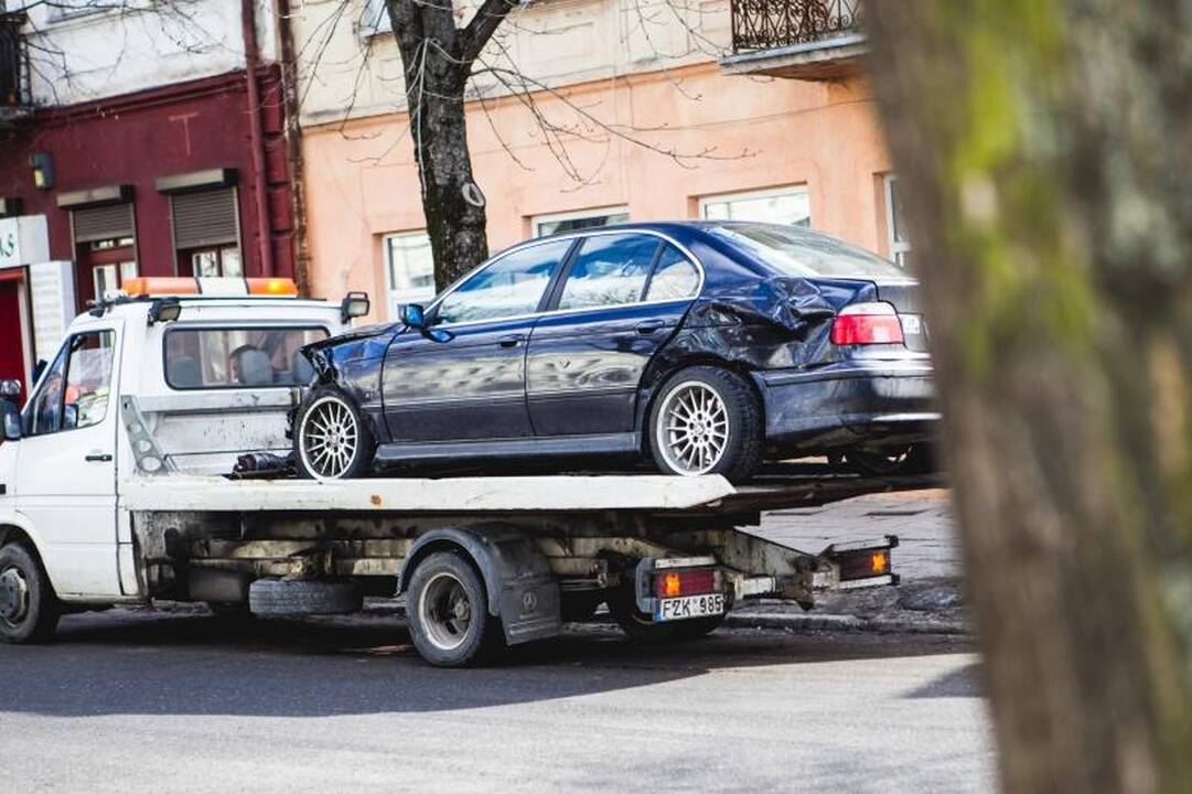 Per avariją Kauno centre nukentėjo niekuo dėtas pėstysis 