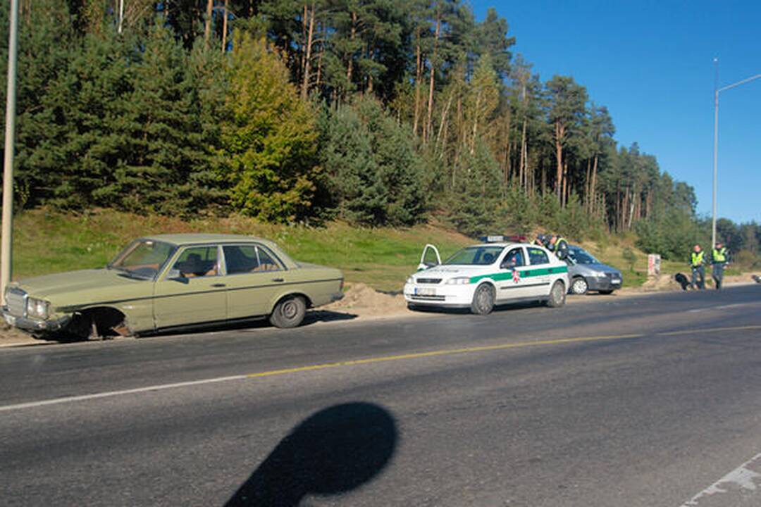 Vilniuje vogtu automobiliu siautėjo narkomanas