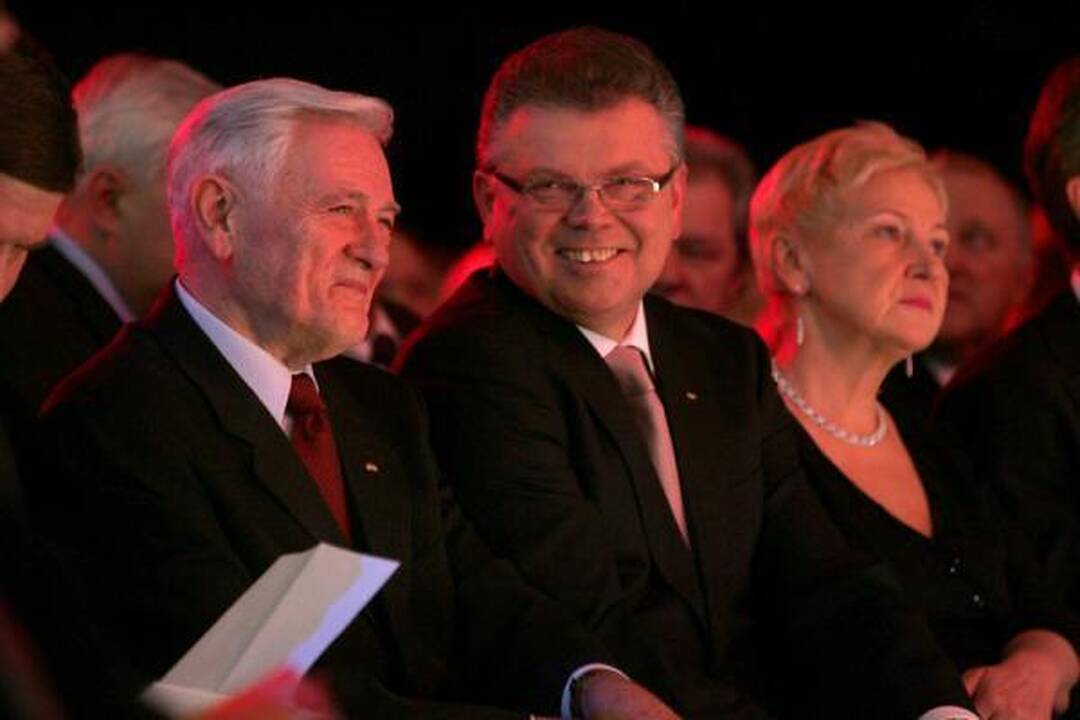 Šventinėje ceremonijoje S.Krupeckaitei įteiktas „Šaulys“