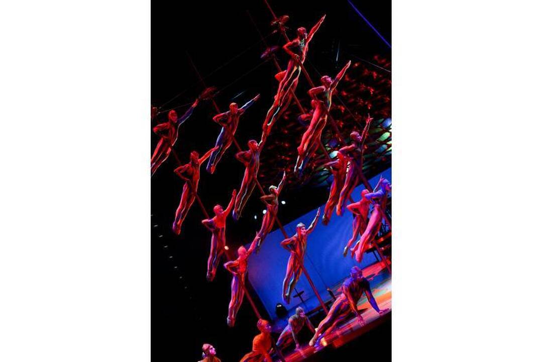 „Cirque du Soleil“ pasirodymą publika įvertino ovacijomis ir šūksniais
