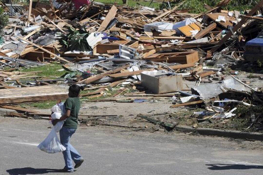 JAV pietiniame regione siautėjo pražūtingi tornadai