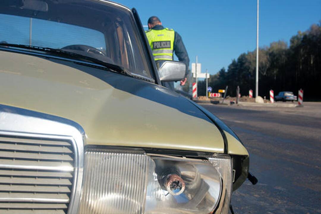 Vilniuje vogtu automobiliu siautėjo narkomanas