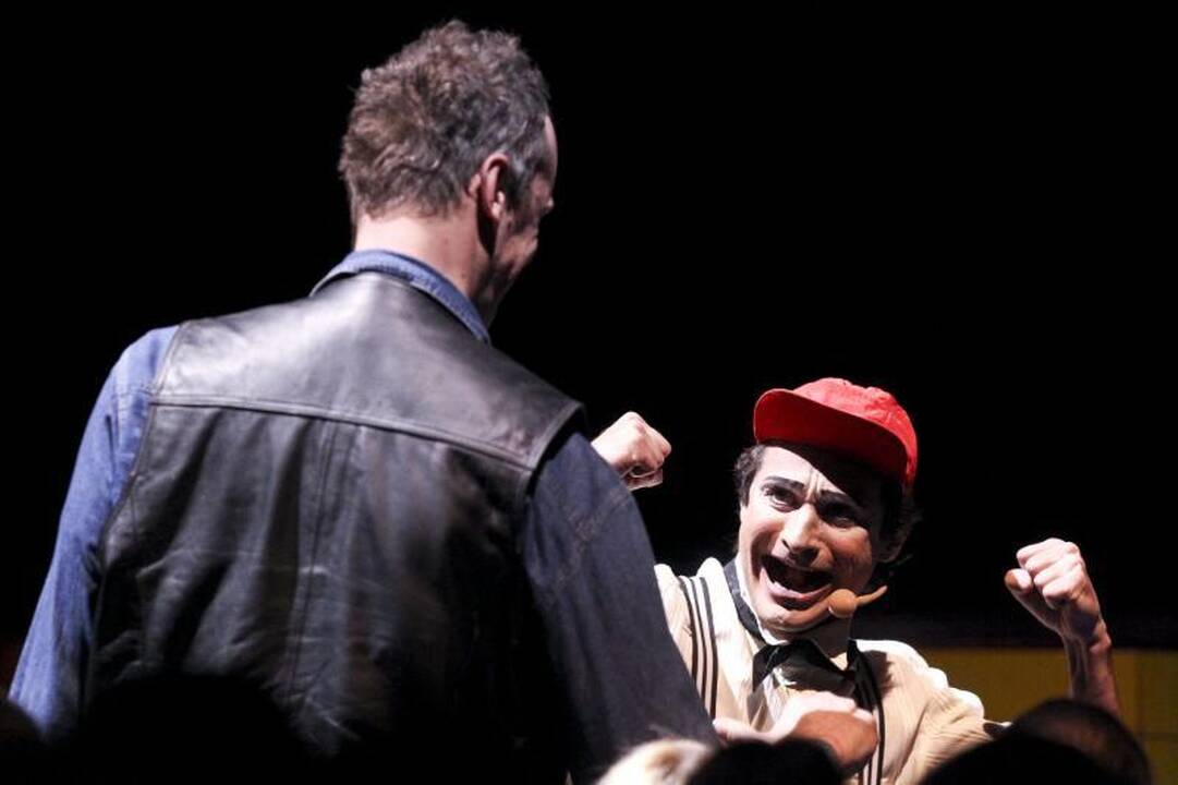 „Cirque du Soleil“ pasirodymą publika įvertino ovacijomis ir šūksniais