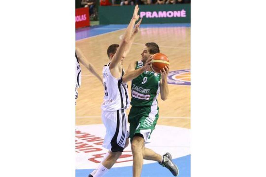 „Žalgiris“ nepaliko vilčių R.Kurtinaičio auklėtiniams
