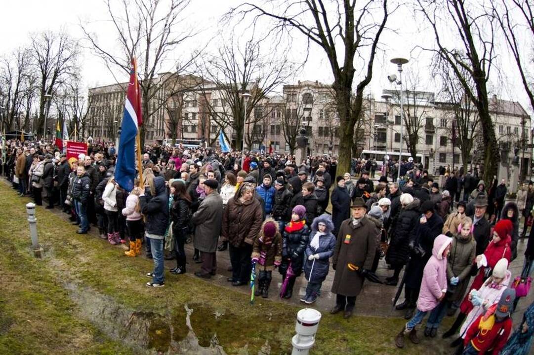 Kauniečiai gausiai rinkosi švęsti Nepriklausomybės dienos
