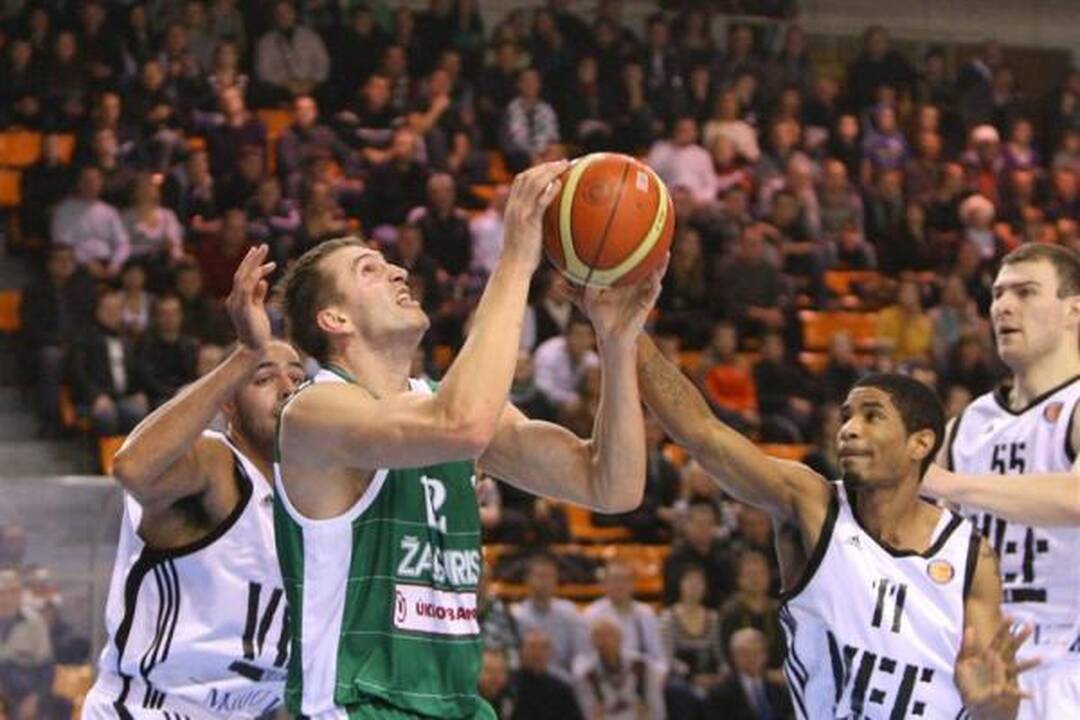 „Žalgiris“ nepaliko vilčių R.Kurtinaičio auklėtiniams