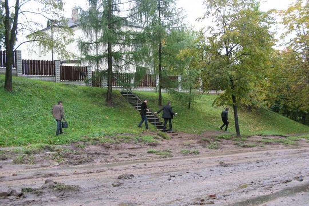 Nuošliauža paralyžiavo eismą Kauno Savanorių prospektu