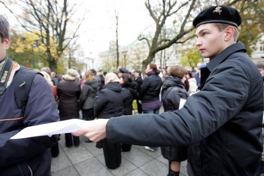 Profesinės sąjungos reikalauja premjero atsistatydinimo (papildyta)