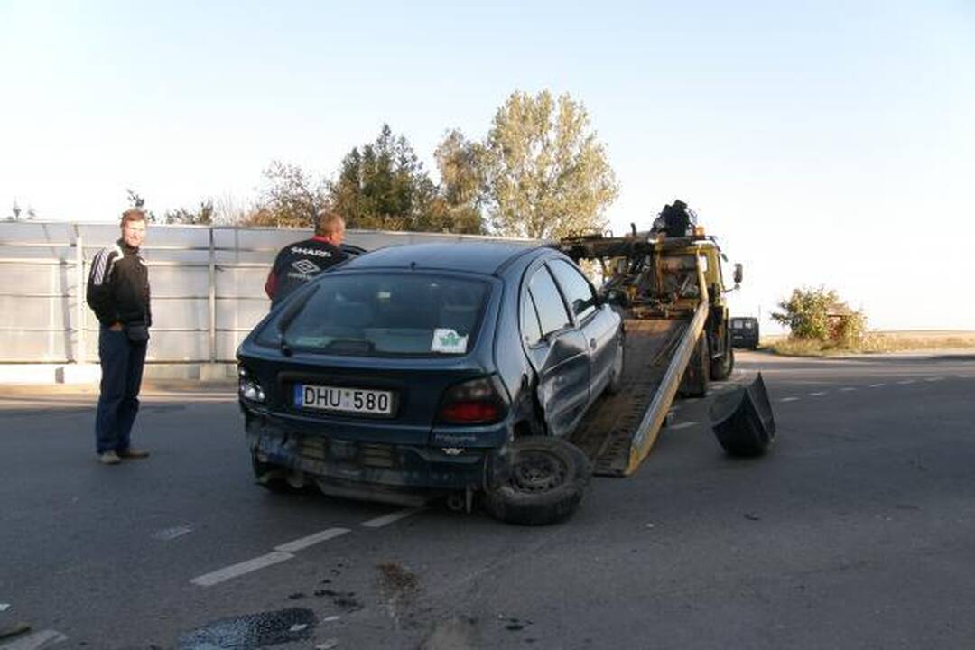 Toje pačioje sankryžoje - antra avarija per savaitę