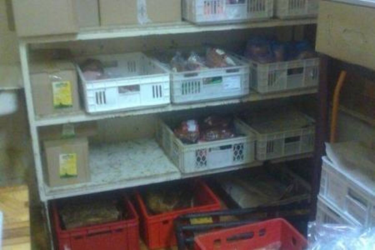 Dėl šiurkščių pažeidimų sustabdyta kavinės ir prekybos kiosko veikla