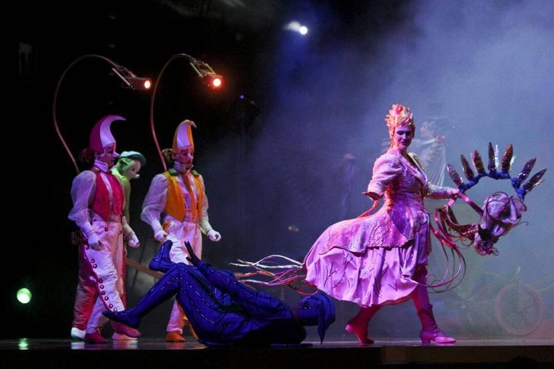 „Cirque du Soleil“ pasirodymą publika įvertino ovacijomis ir šūksniais