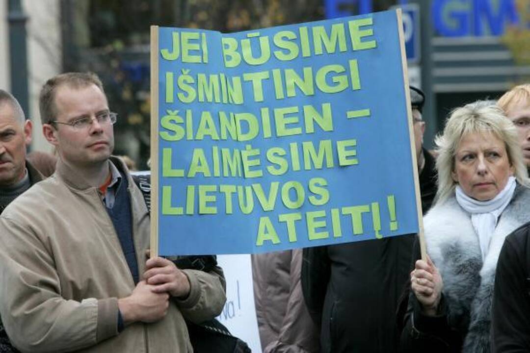 Profesinės sąjungos reikalauja premjero atsistatydinimo (papildyta)
