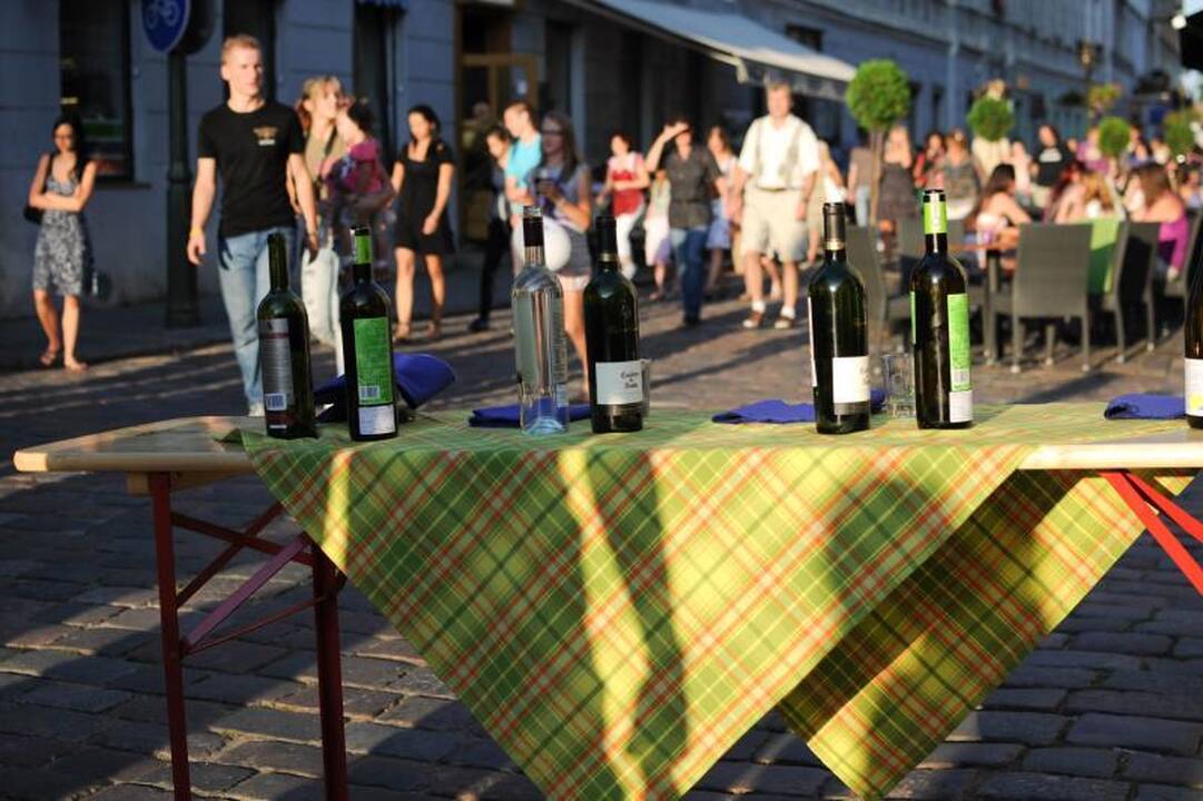 Kaune Vilniaus gatvė tapo barmenų išbandymo trasa 