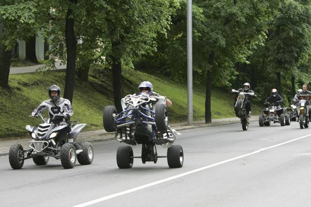 Savaitgalį Kaune karaliavo motociklai (papildyta)