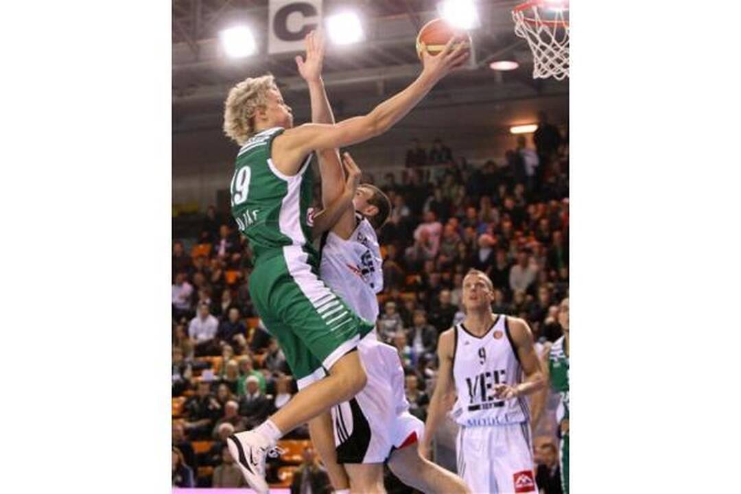 „Žalgiris“ nepaliko vilčių R.Kurtinaičio auklėtiniams