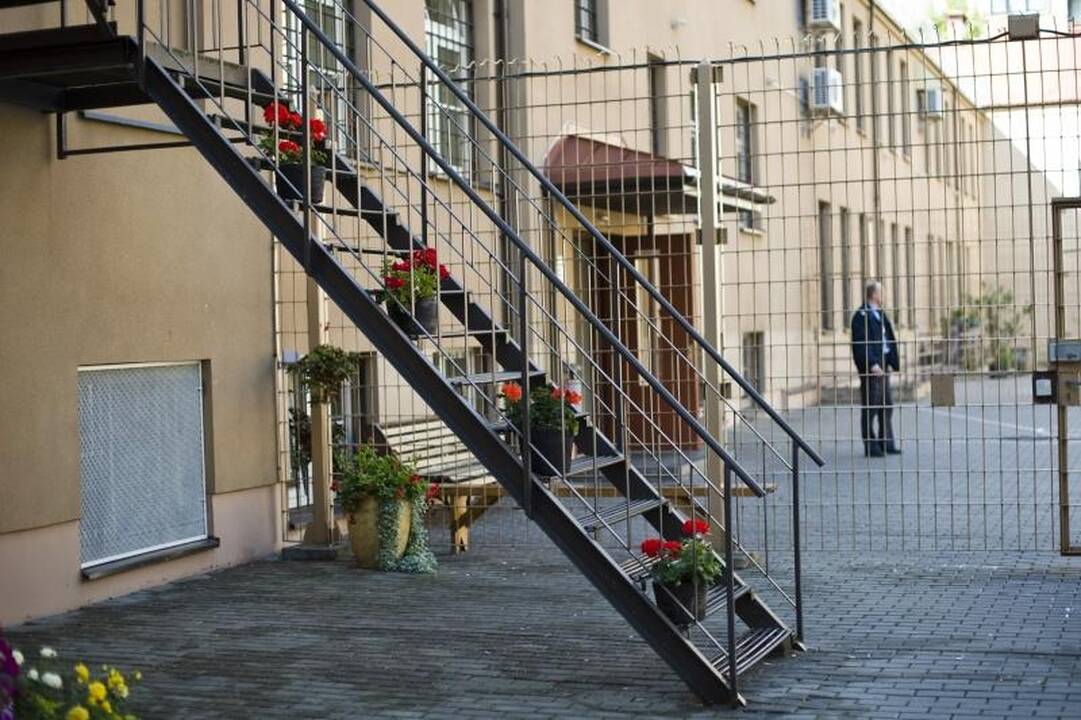 Tardymo izoliatoriuje gyvena ir būsimas pirmokas