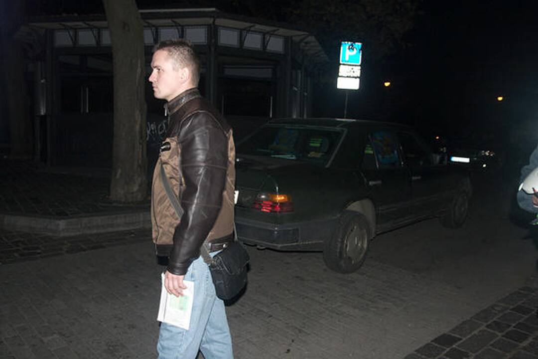Sostinės senamiestyje trejų metų vaiką pervažiavo „Mercedesu“