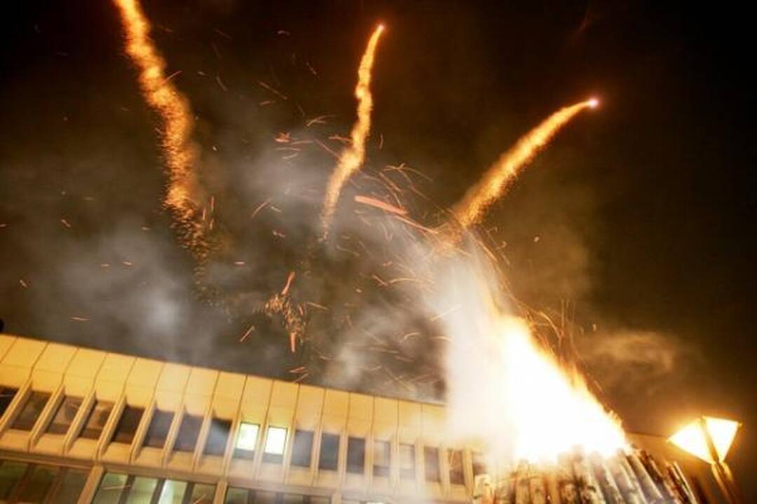 Laisvės gynėjų dienos išvakarėse - atminimo laužai