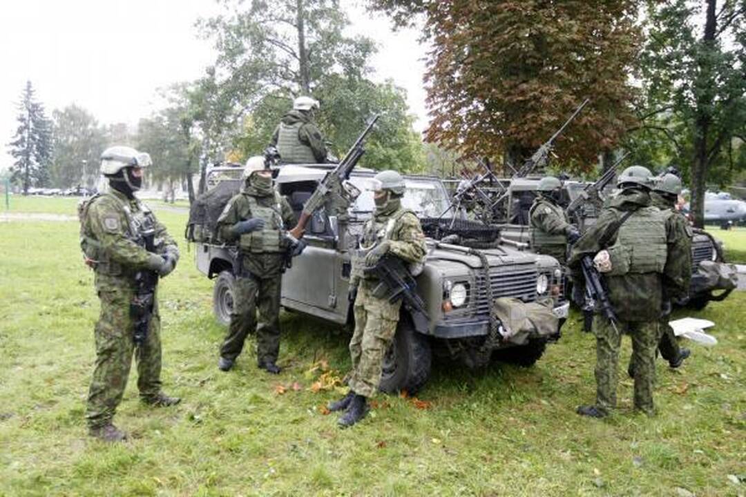 Prezidentė Klaipėdoje ir skraidė, ir kritikavo partijas