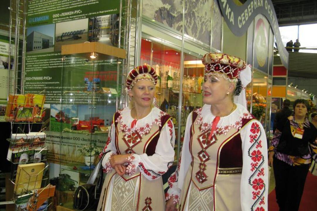 Į Maskvą – su lietuviškomis dešromis, sūriais ir šakočiais