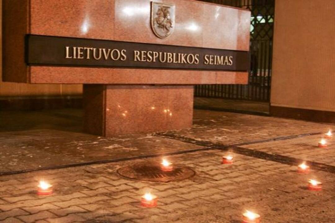 Laisvės gynėjų dienos išvakarėse - atminimo laužai