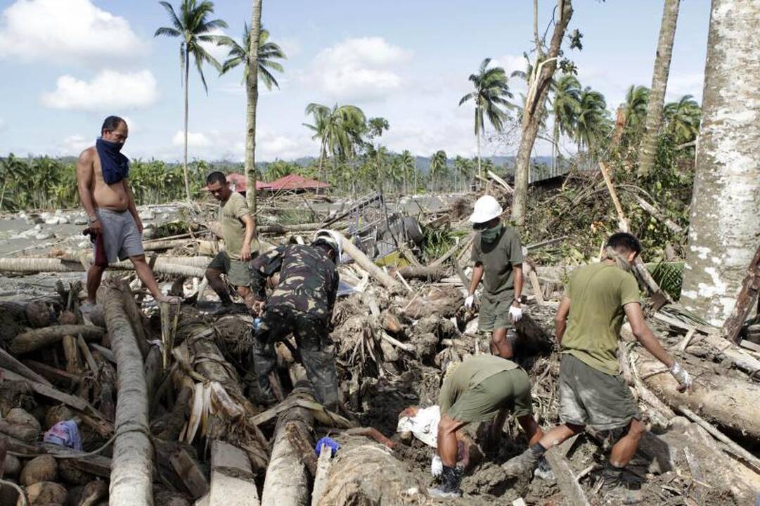 Taifūno „Bopha“ aukų Filipinuose padaugėjo iki 477
