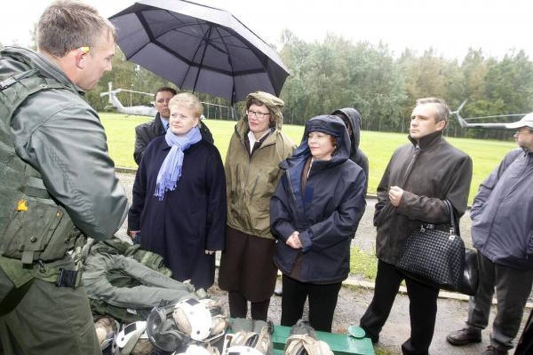 Prezidentė Klaipėdoje ir skraidė, ir kritikavo partijas
