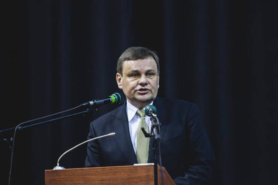 Žemdirbiai nenori parduoti žemės užsieniečiams, reikalauja referendumo