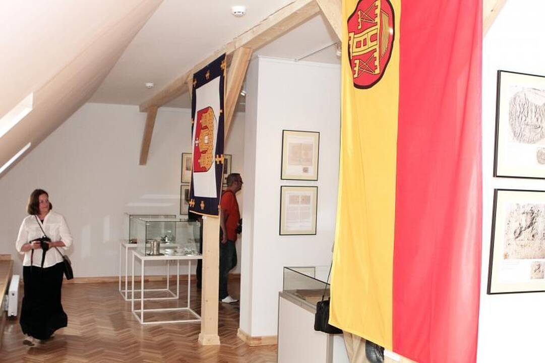 Klaipėdiečiai kviečiami susipažinti su miesto heraldika