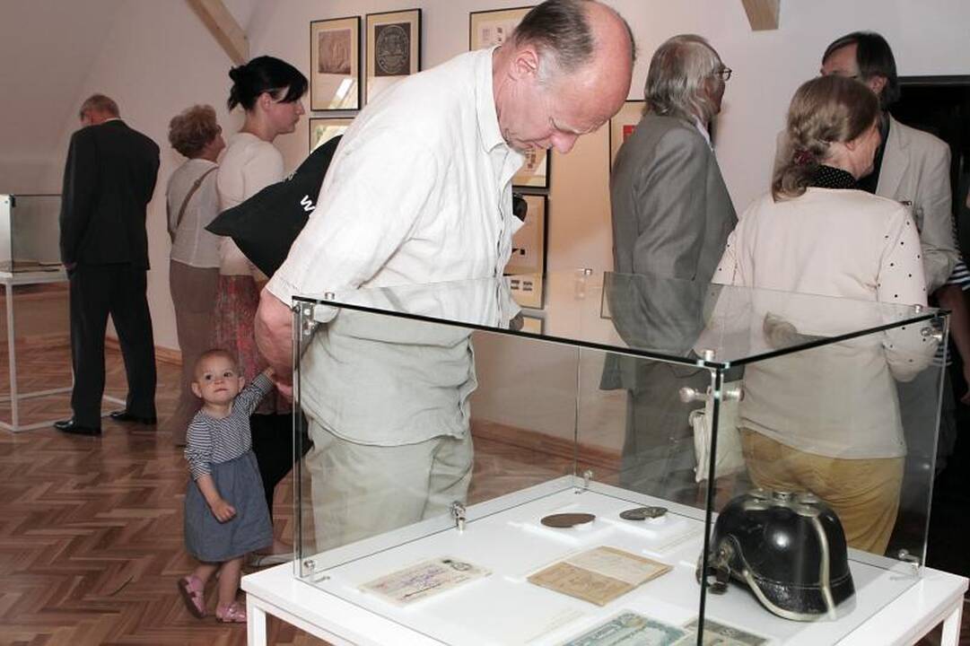 Klaipėdiečiai kviečiami susipažinti su miesto heraldika