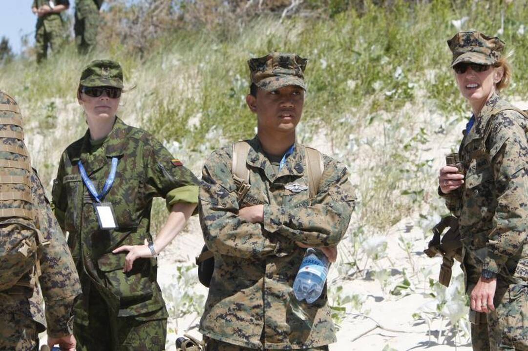 Pratybų metu jūroje aptikti ir sunaikinti tikri sprogmenys