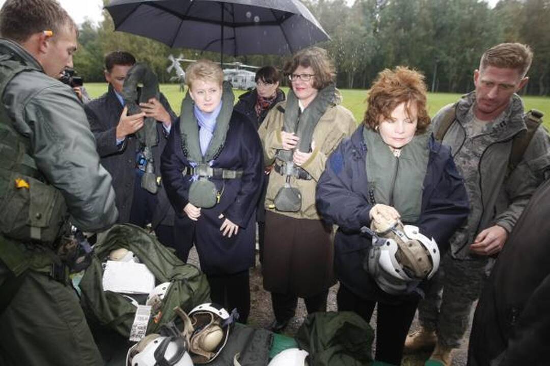 Prezidentė Klaipėdoje ir skraidė, ir kritikavo partijas