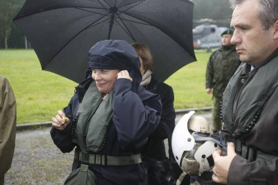 Prezidentė Klaipėdoje ir skraidė, ir kritikavo partijas