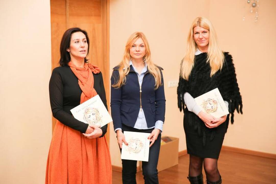 Vaikus nudžiugino lietuviška pasaka Brailio raštu  